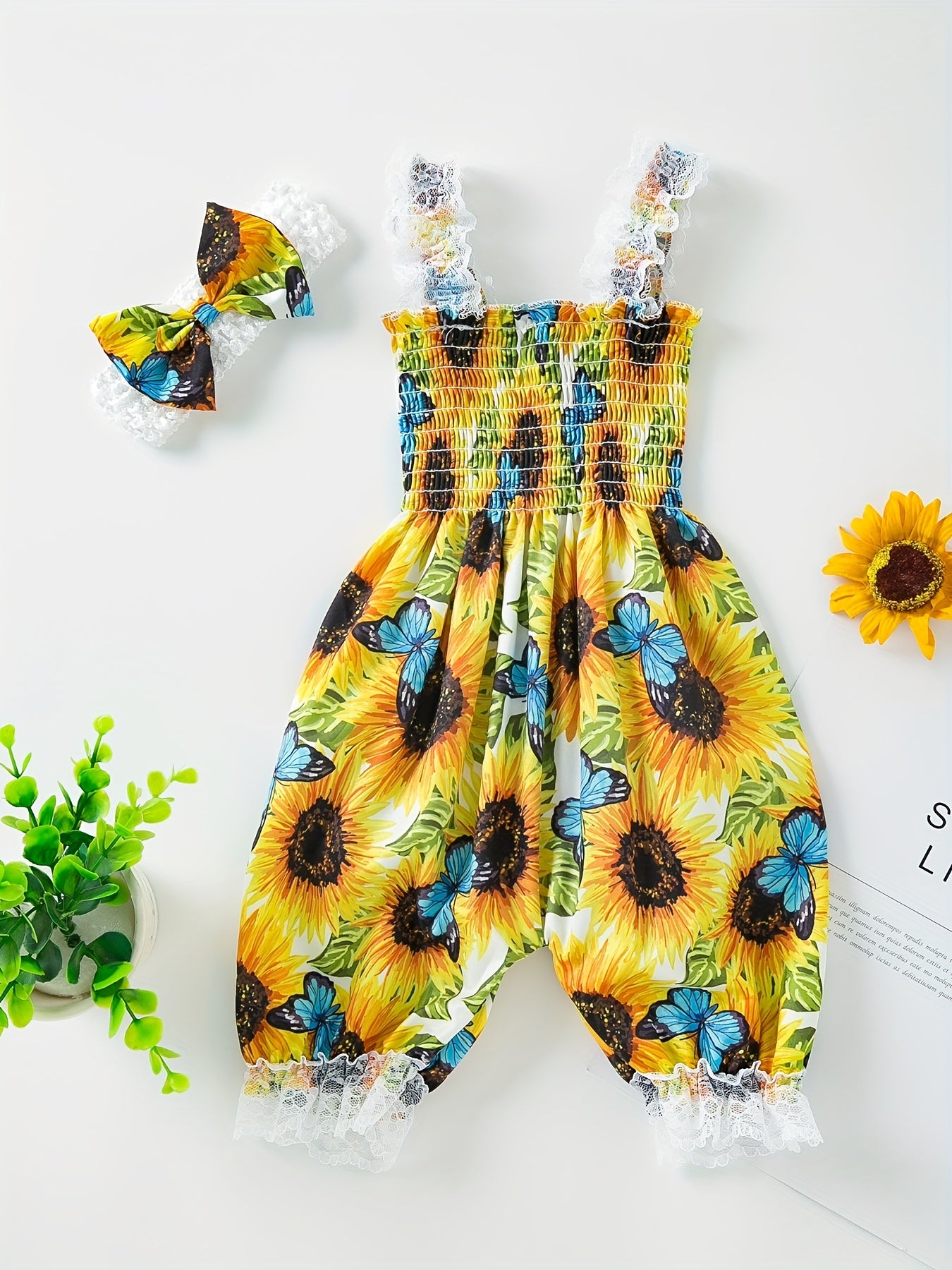 2pcs Baby Girl Summer Outfit Set - Sleeveless Smock Dress & Matching Hair Clips, Lightweight White & Blue Floral Romper, Non-Stretch Breathable Fabric for Photoshoots, Beach & Casual Attire (Hand Washable), Perfect for Outdoo